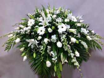 Loved One Farewell Casket Cover from Carl Johnsen Florist in Beaumont, TX